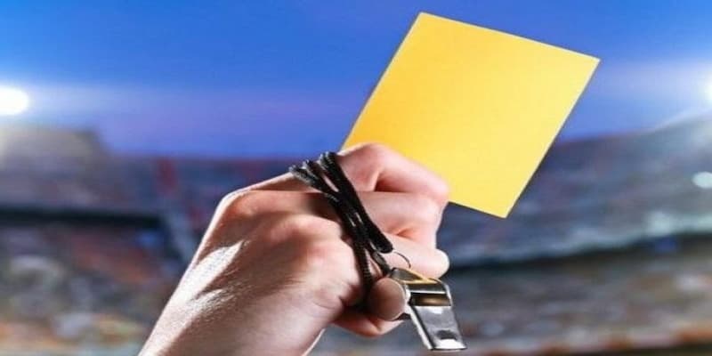 Kèo Thẻ Vàng Mig8 - Cách Chơi Khôn Ngoan Giúp Thắng Lớnn Giới thiệu kèo thẻ vàng là gì?